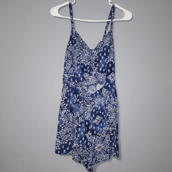 Hollister Romper with Cutout - Medium - Picture 1 of 6